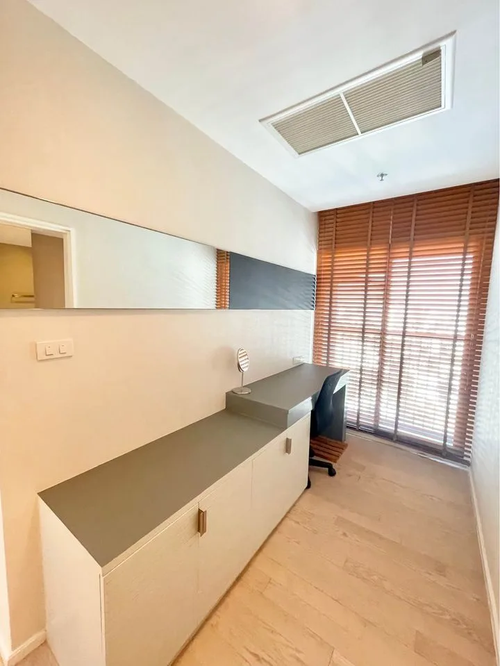 Property photos for Noble Remix