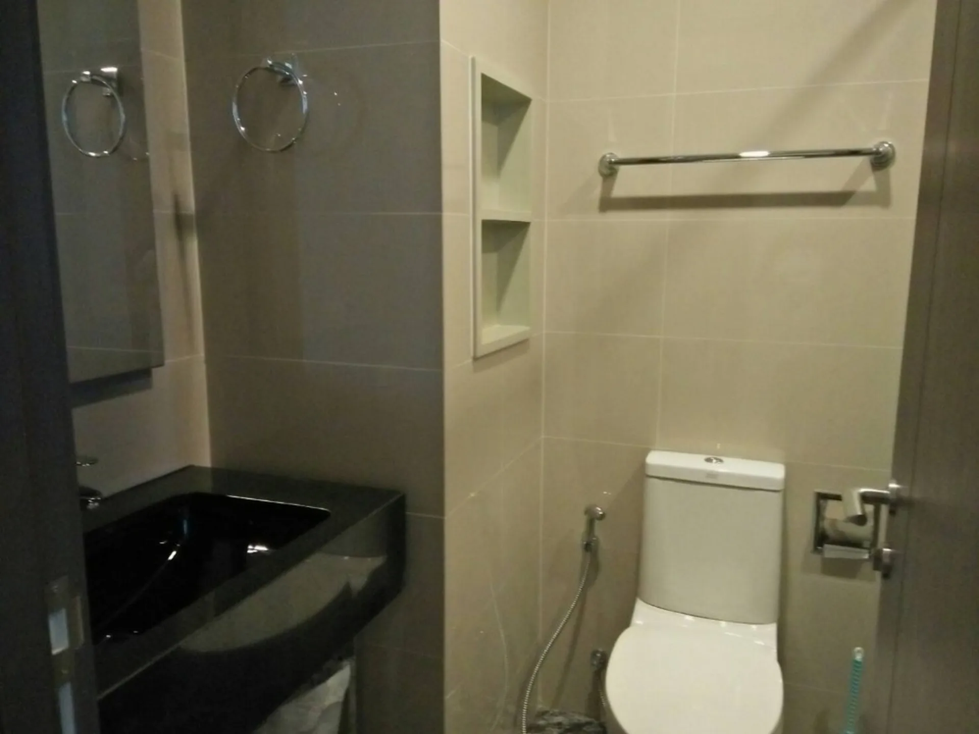 Property photos for Edge Sukhumvit 23