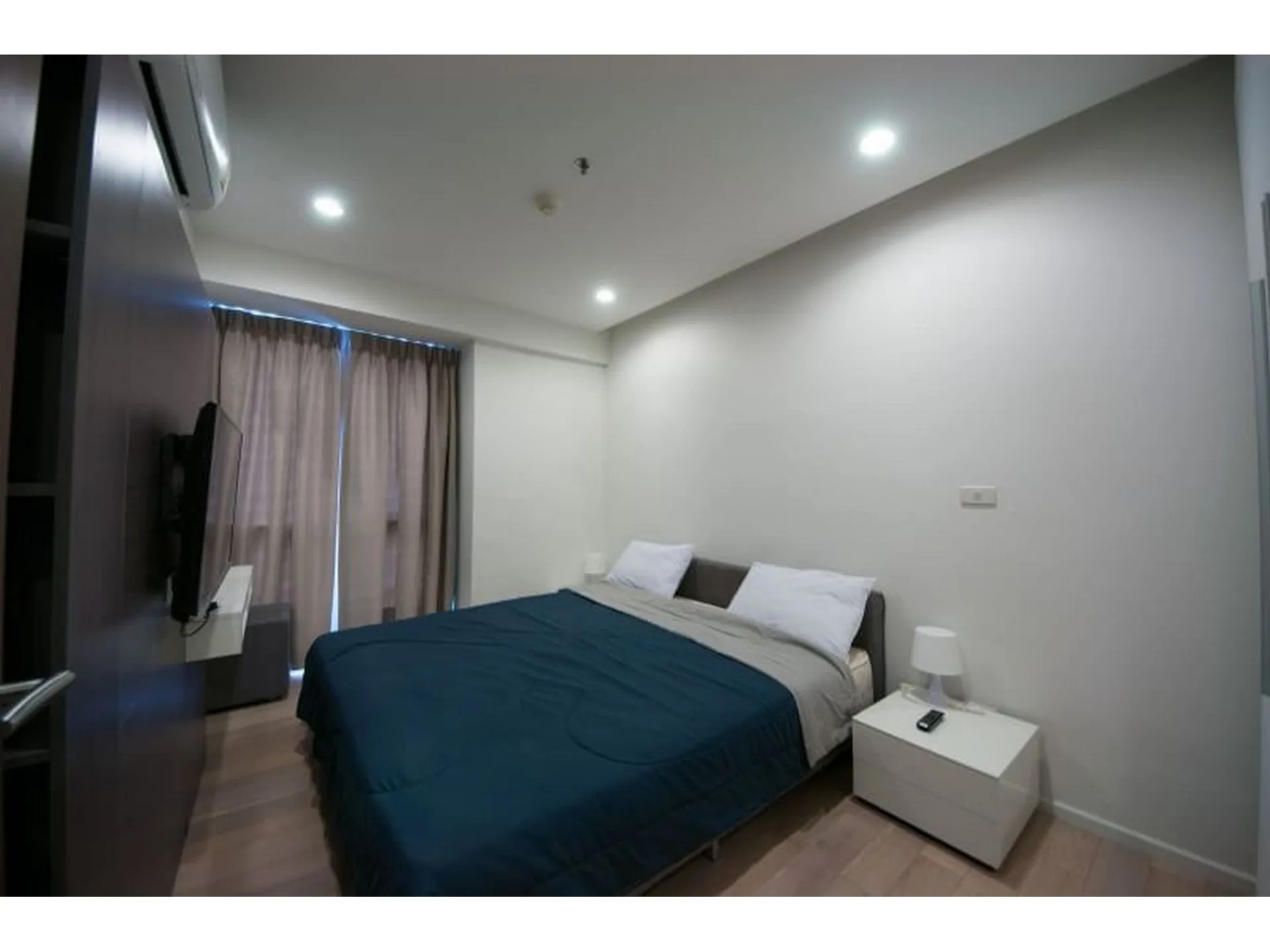 Property photos for 15 Sukhumvit Residences