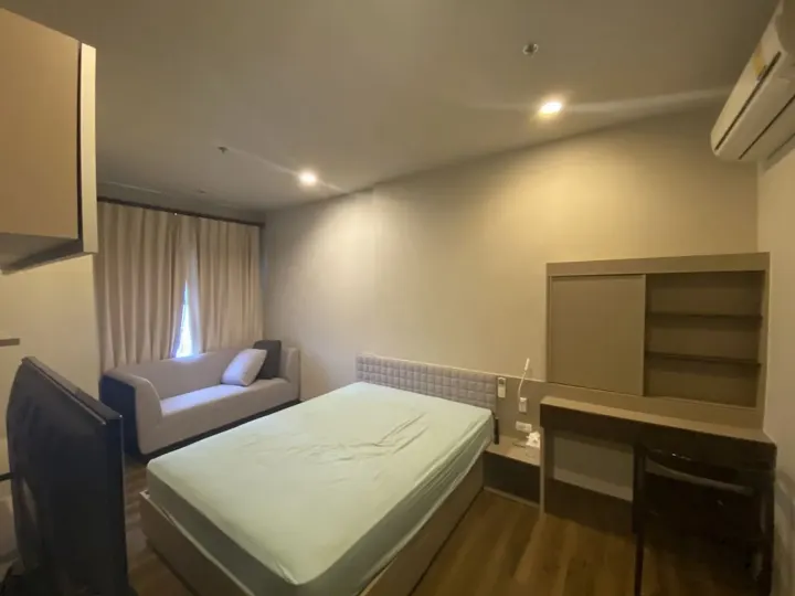 Property photos for Onyx Phaholyothin