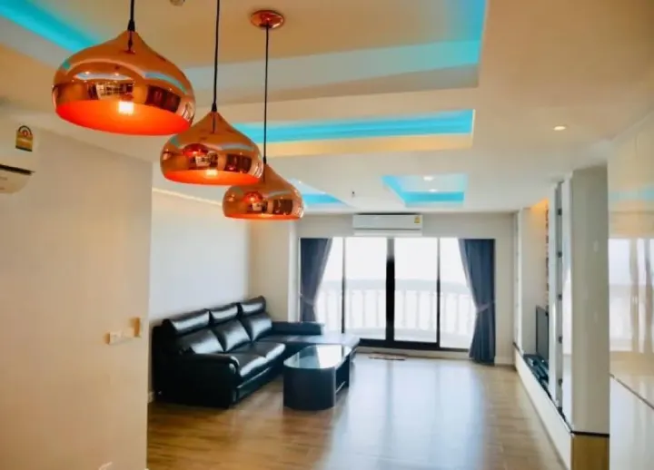 Property photos for State Tower