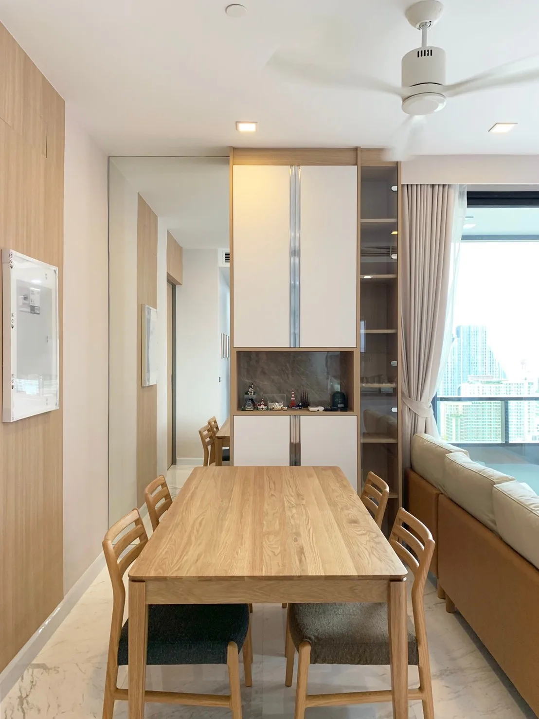 Property photos for M Silom