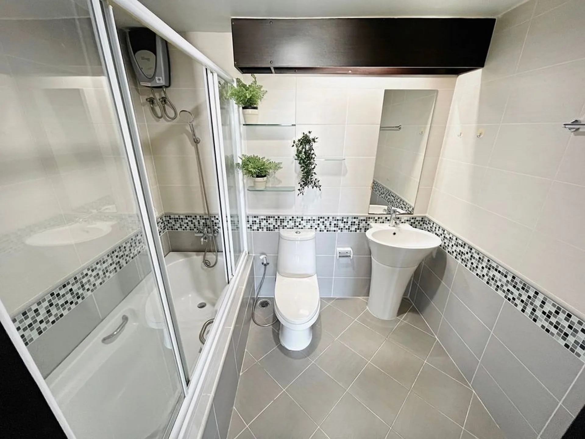 Property photos for The Waterford Sukhumvit 50 Onnut