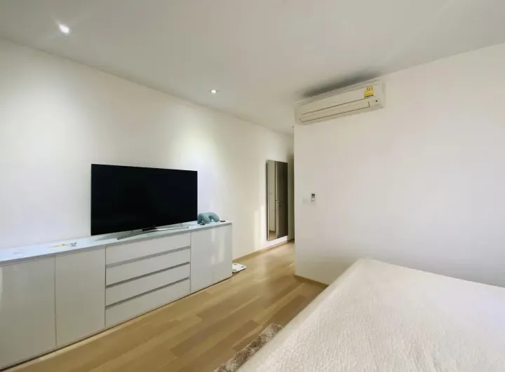 Property photos for HQ by Sansiri