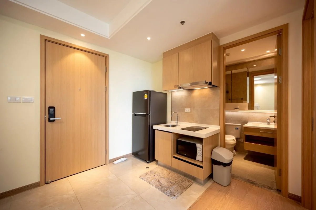 Property photos for Regal Condo Sathorn-naradhiwas