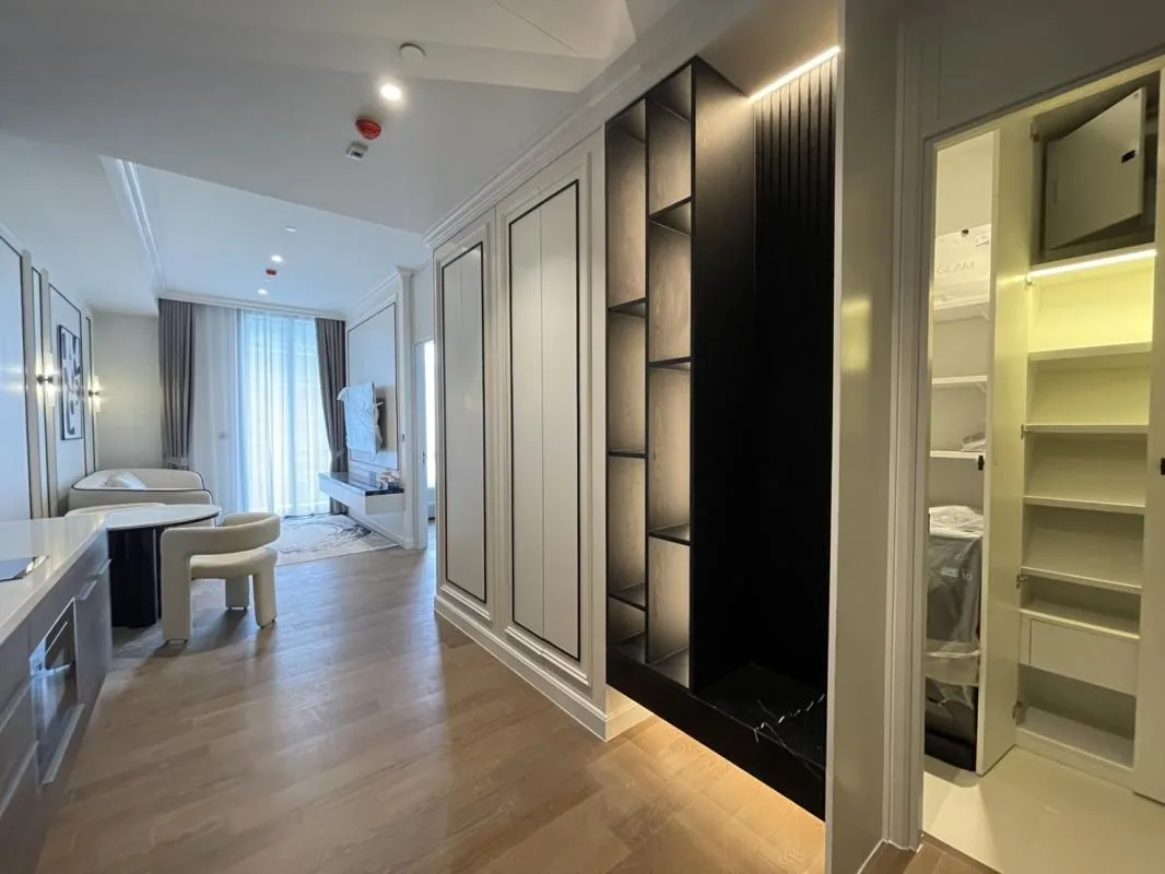 Property photos for Muniq Langsuan