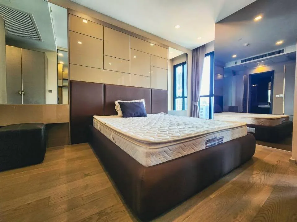 Property photos for Ashton Asoke