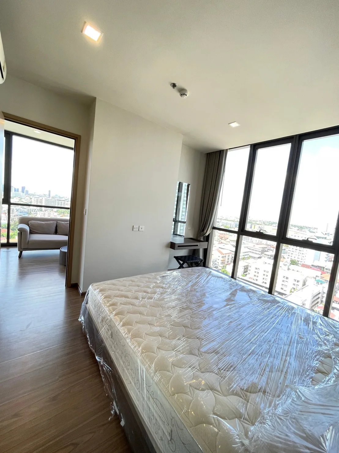 Property photos for The Line Sukhumvit 71
