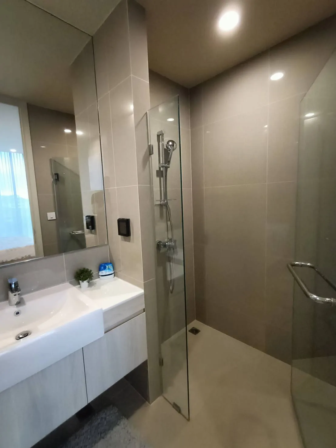 Property photos for Noble Recole