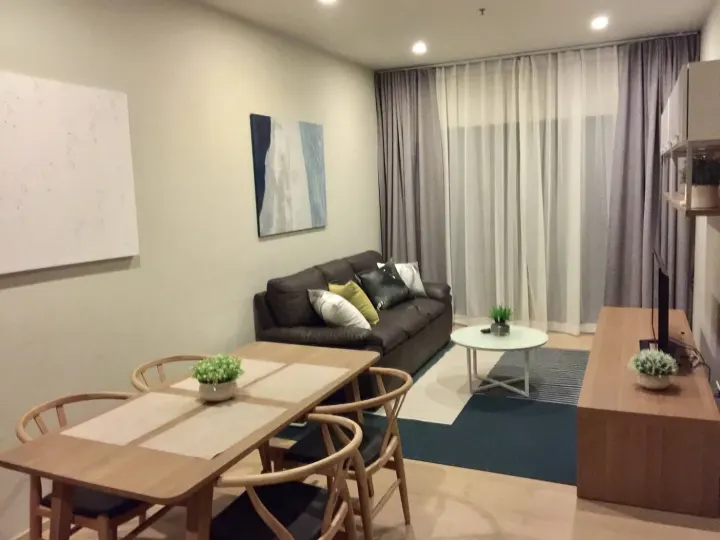 Property photos for Noble Refine