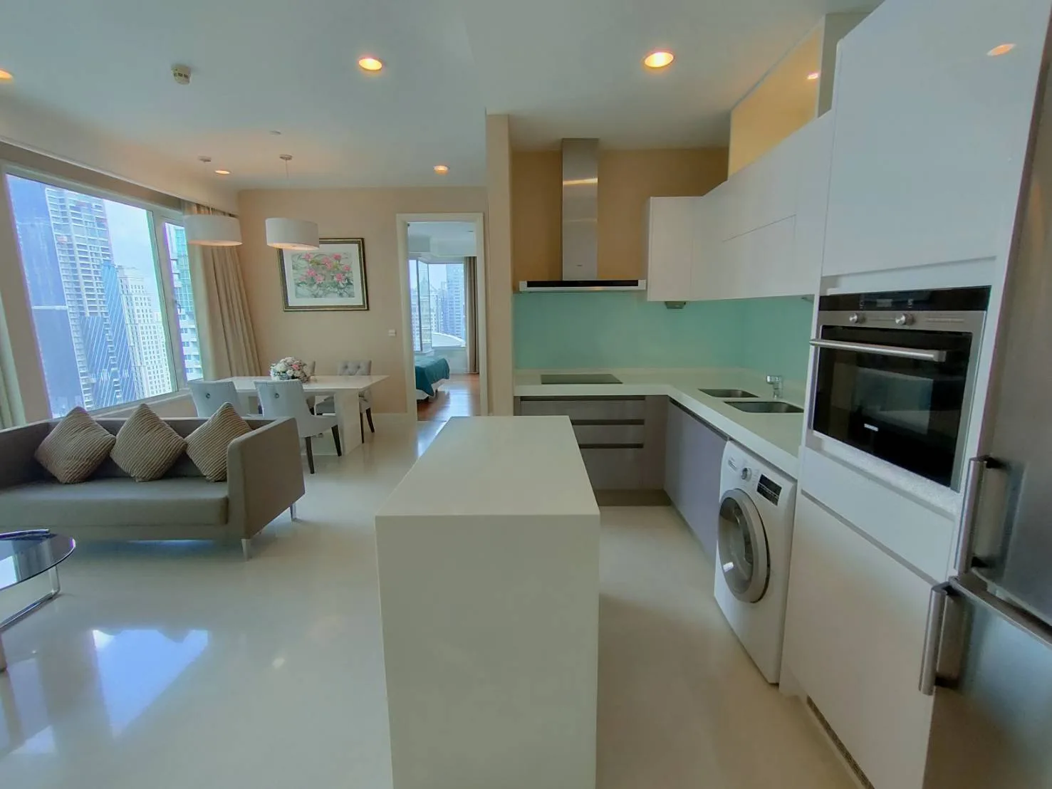 Property photos for Q Langsuan
