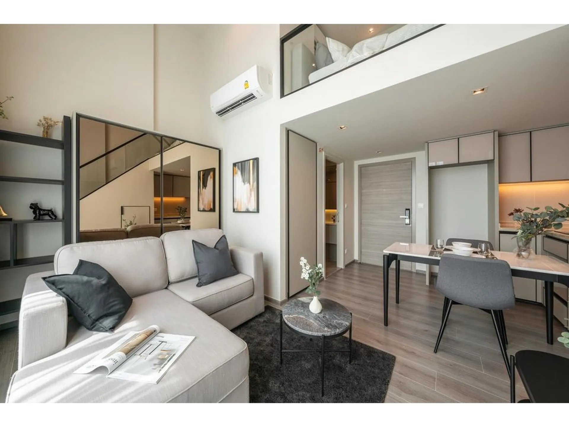 Property photos for The Reserve Phahol - Pradipat