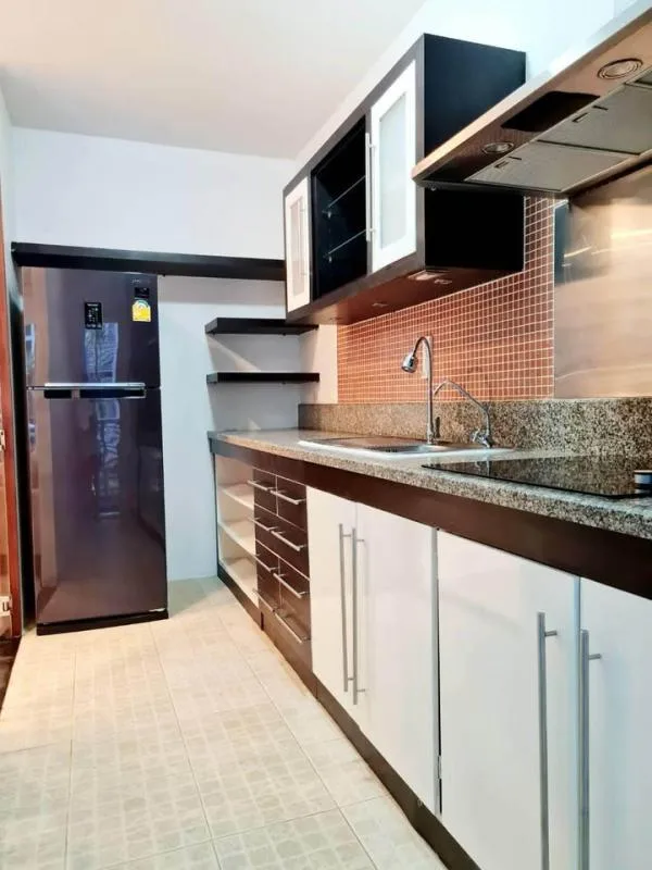Property photos for Avenue 61