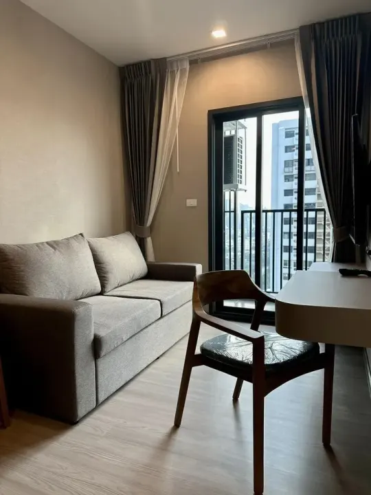 Property photos for The Base Phetchaburi-thonglor