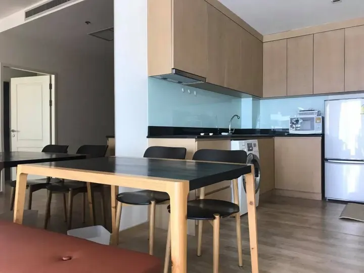 Property photos for Noble Refine