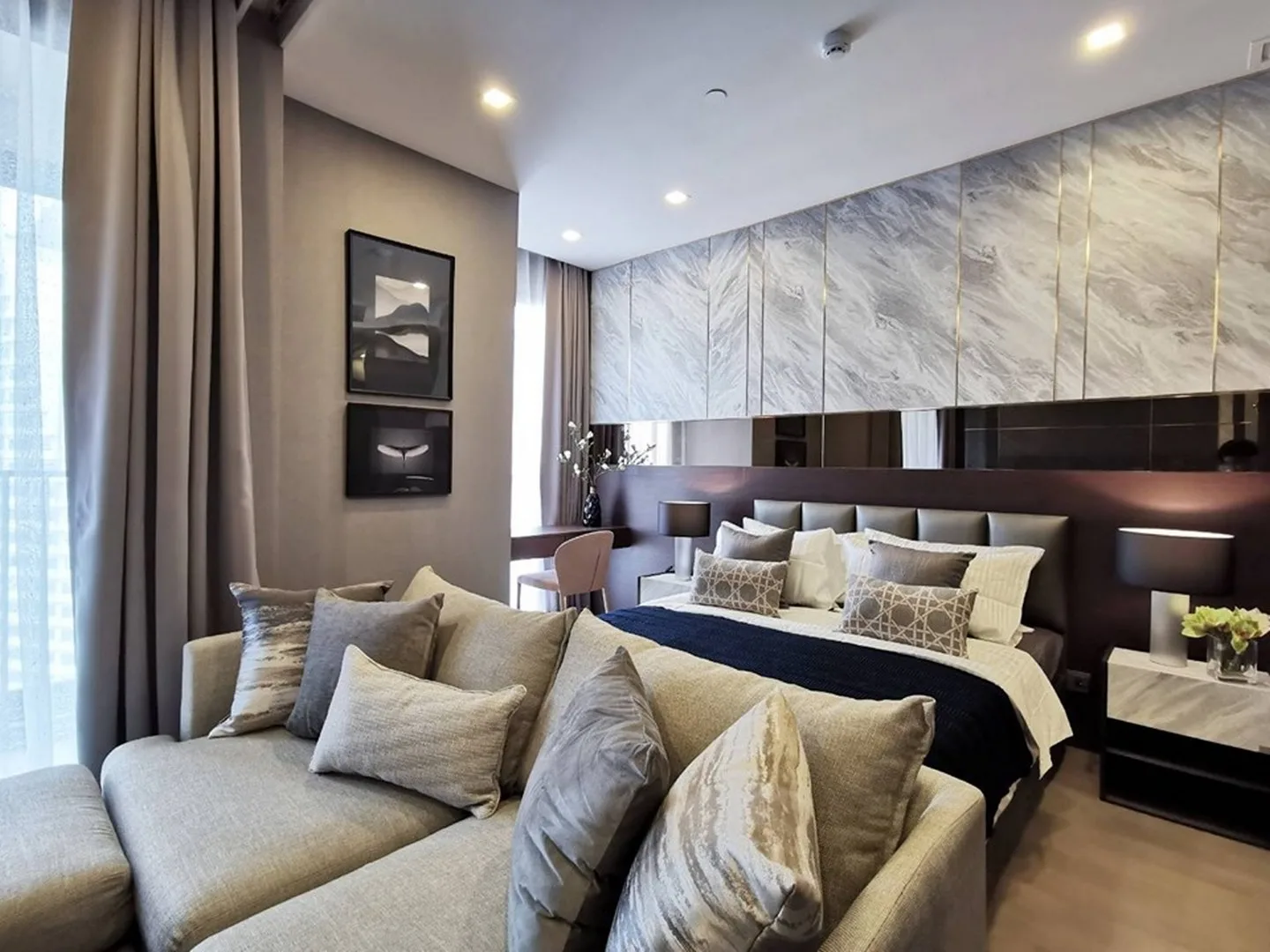 Property photos for Ashton Asoke