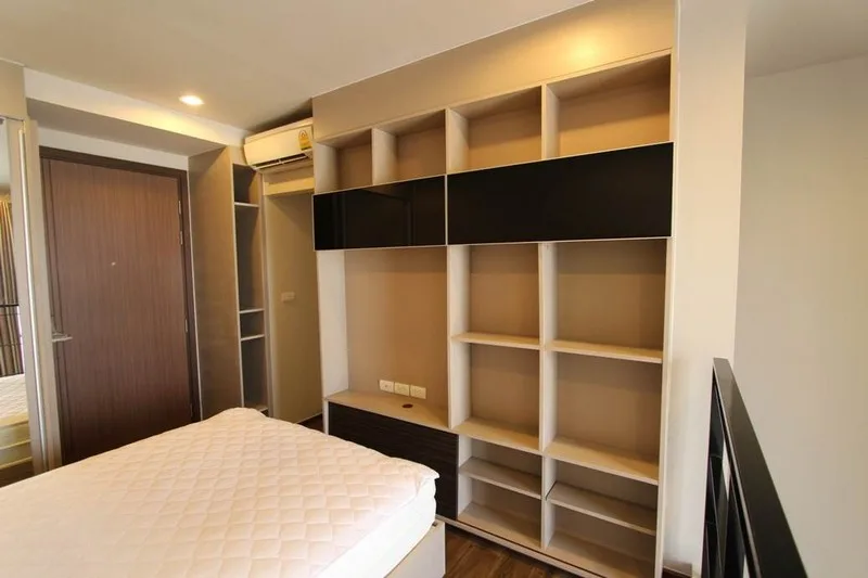 Property photos for Onyx Phaholyothin