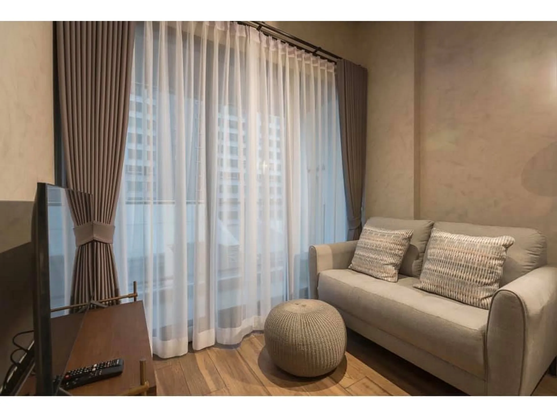 Property photos for The Lofts Asoke