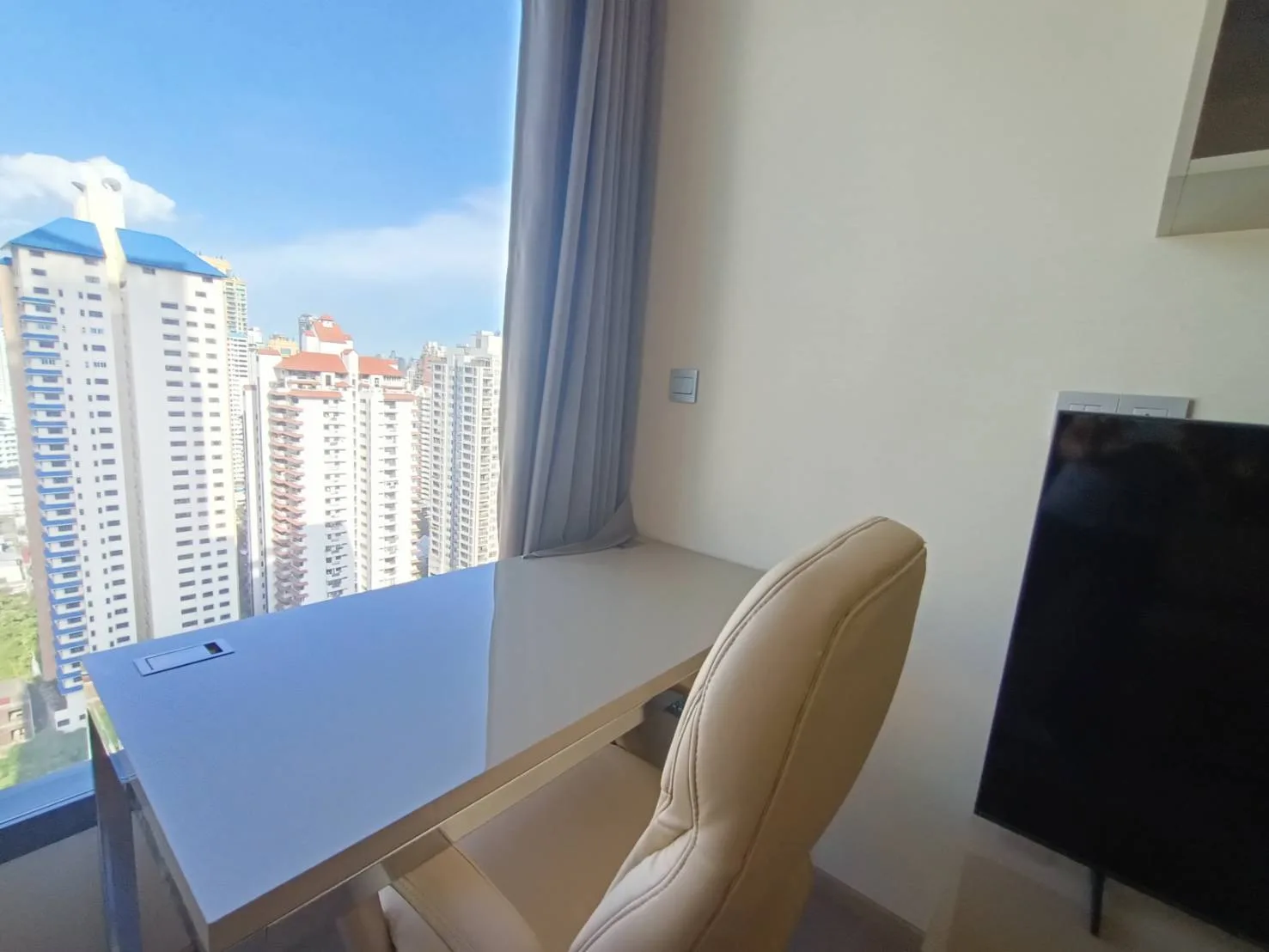 Property photos for The Esse Asoke
