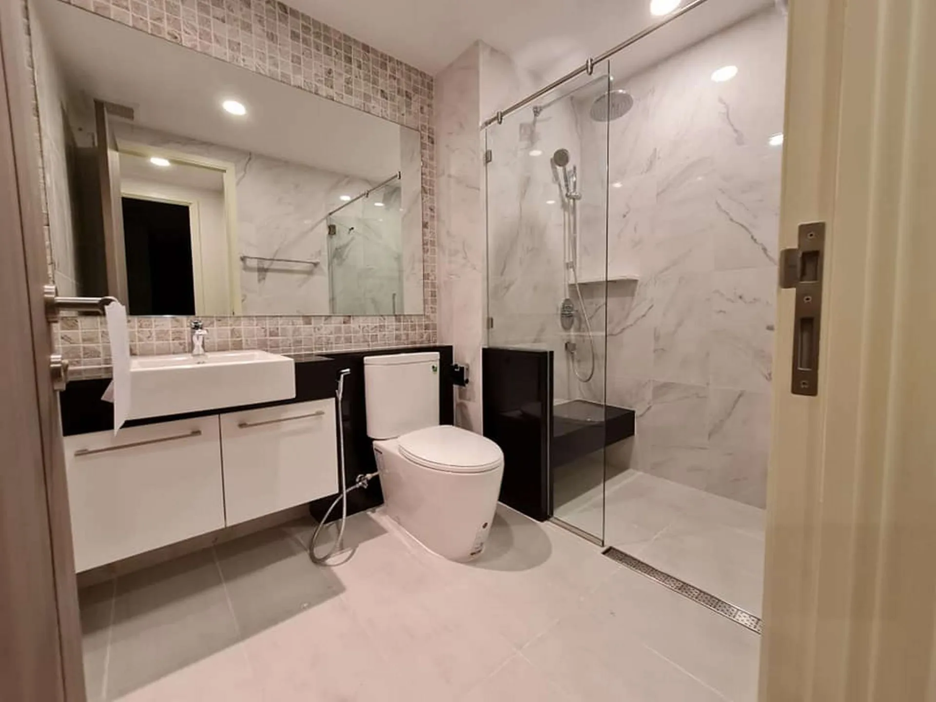 Property photos for Supalai Premier Charoen Nakhon