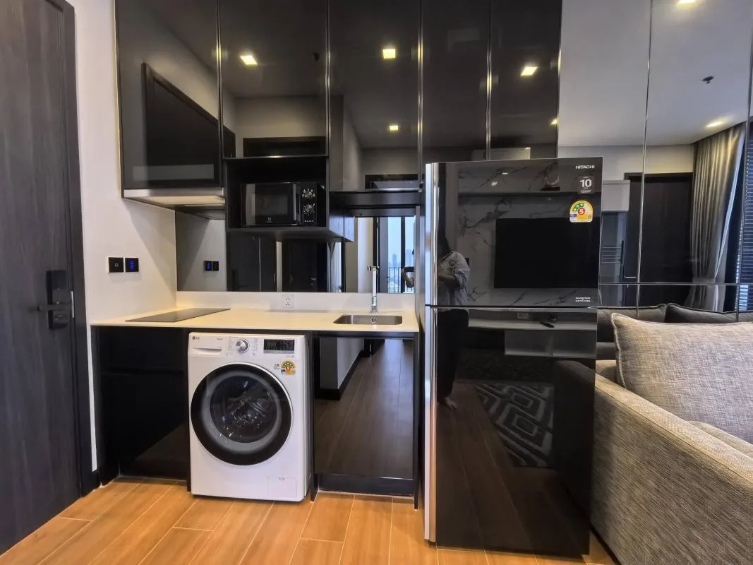 Property photos for Noble Around Ari
