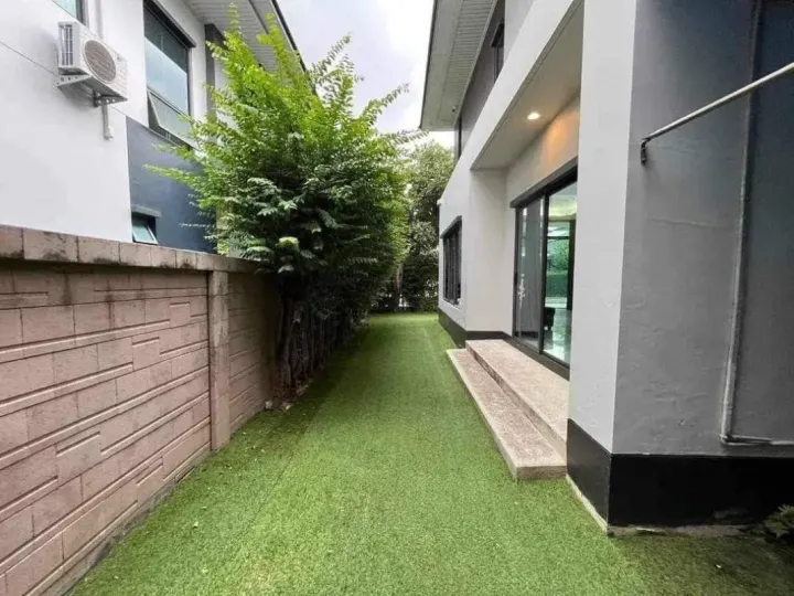 Property photos for Setthasiri Krungthep Kreetha 1