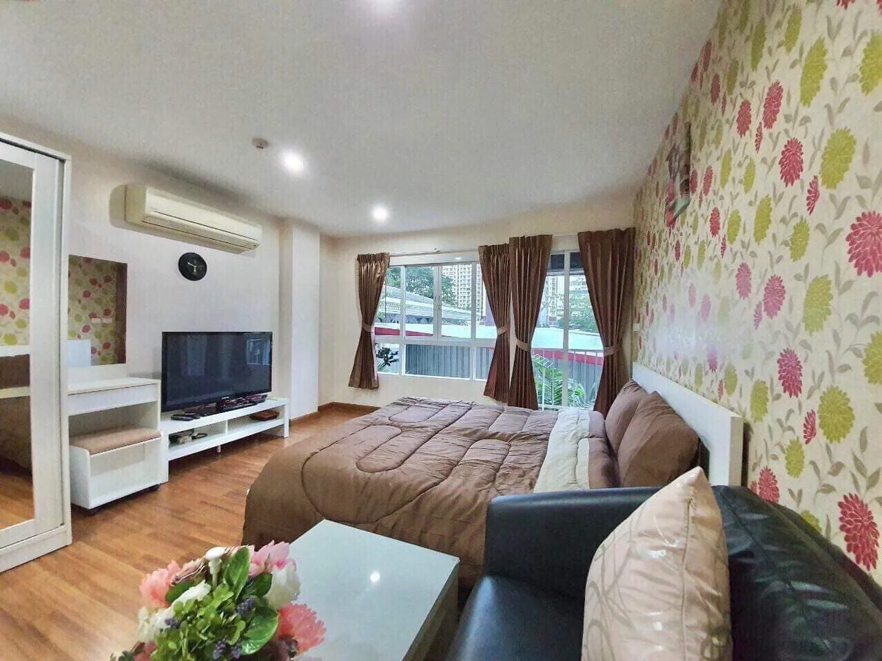 Property photos for PG Rama IX