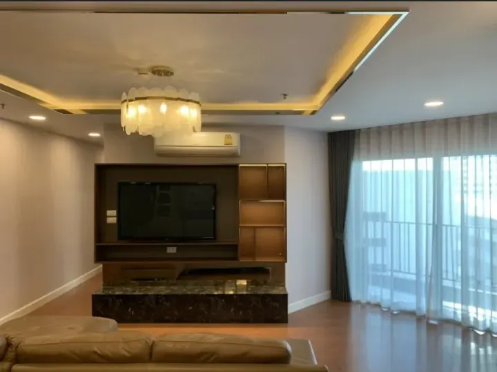 Property photos for Belle Grand Rama 9