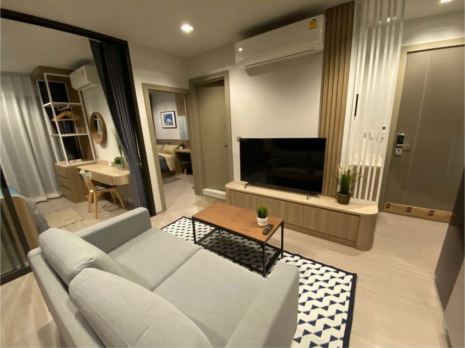 Property photos for LIFE Asoke - Rama 9