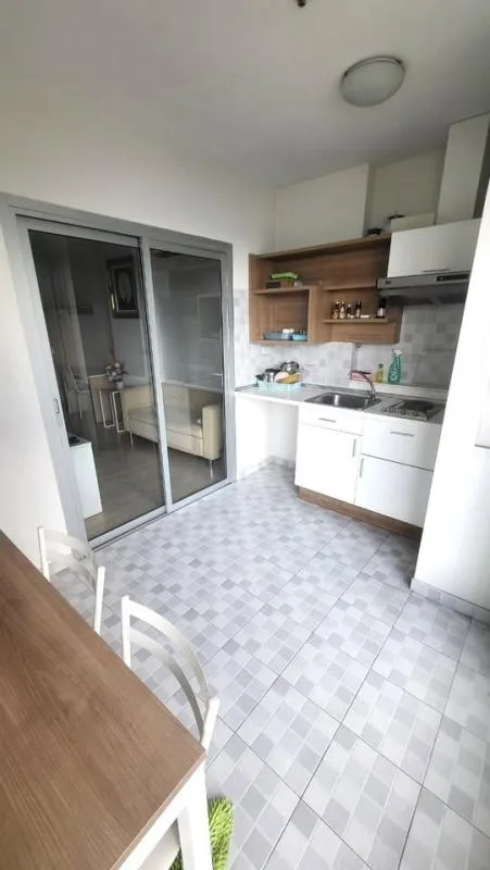 Property photos for Centric Scene Ratchavipha