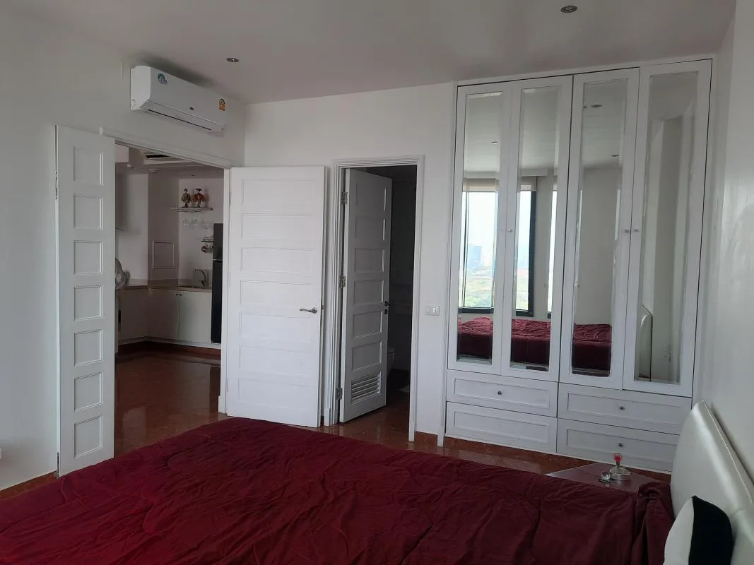 Property photos for Aguston Sukhumvit 22