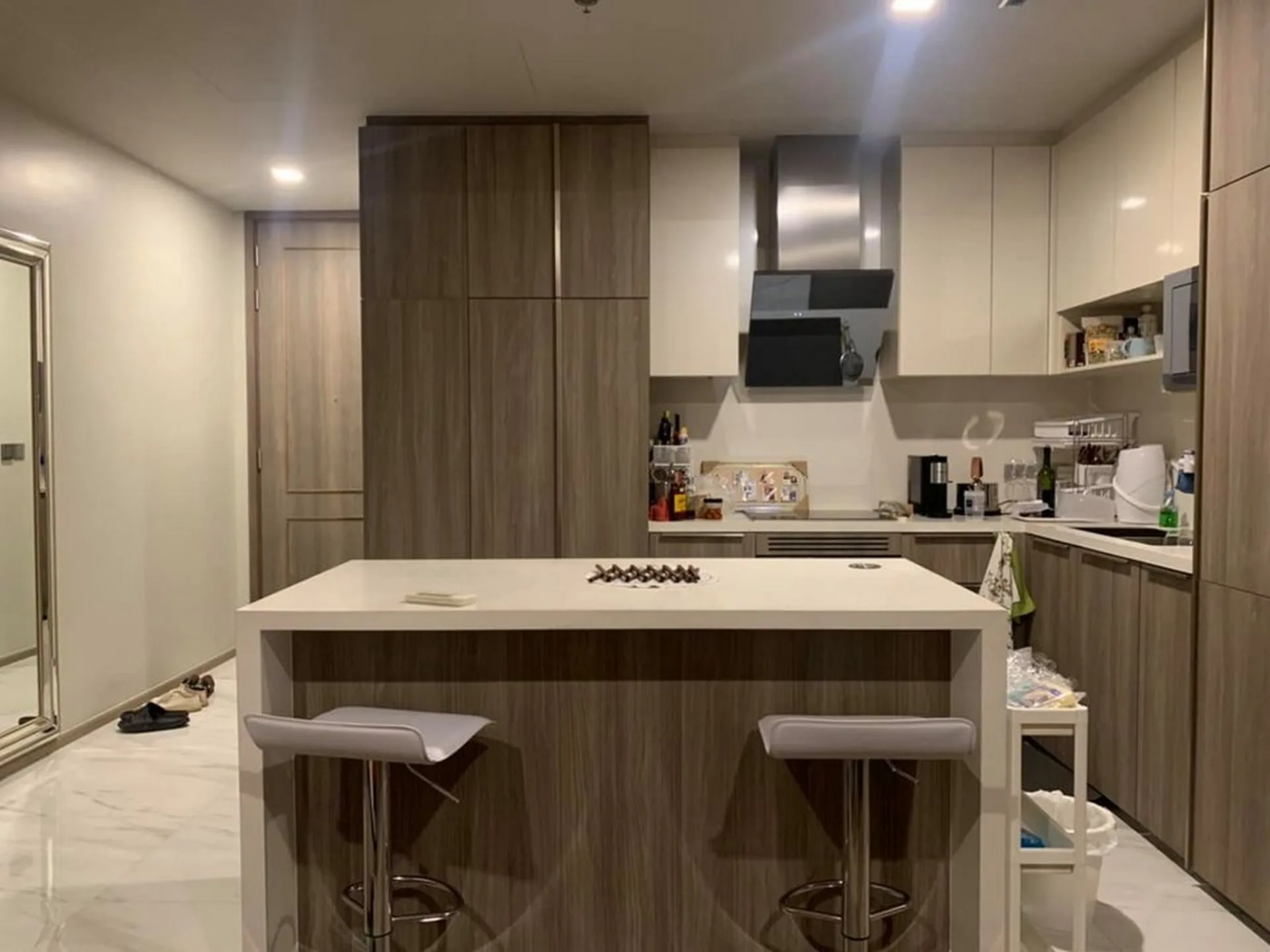 Property photos for Celes Asoke