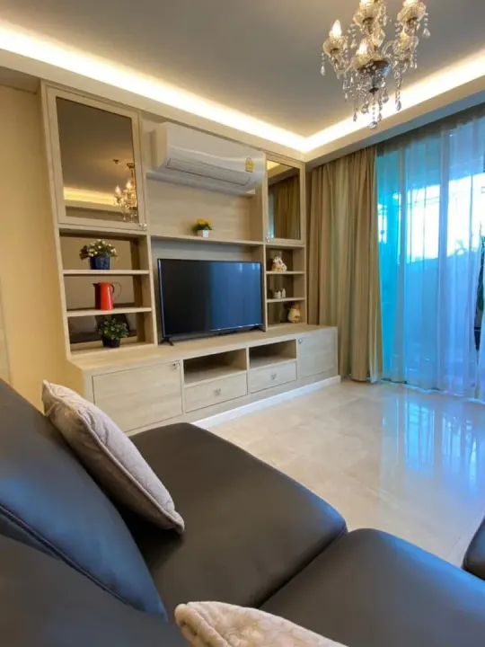 Property photos for Silom Grand Terrace