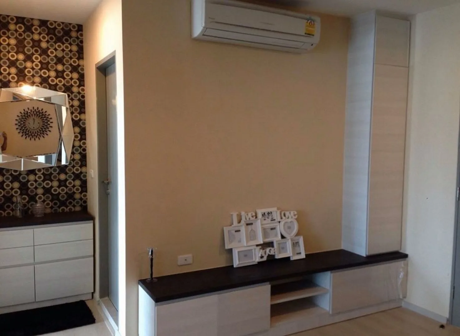 Property photos for Life Ratchadapisek