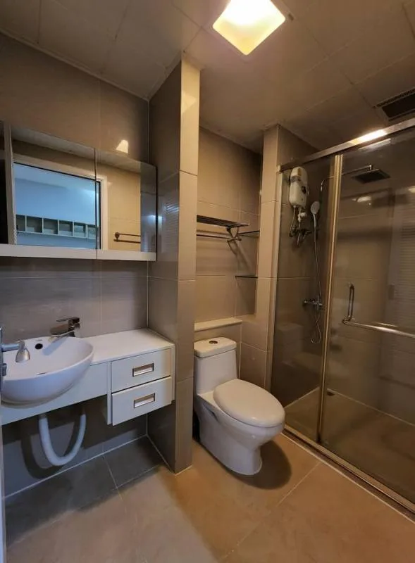 Property photos for Tc Green Rama 9