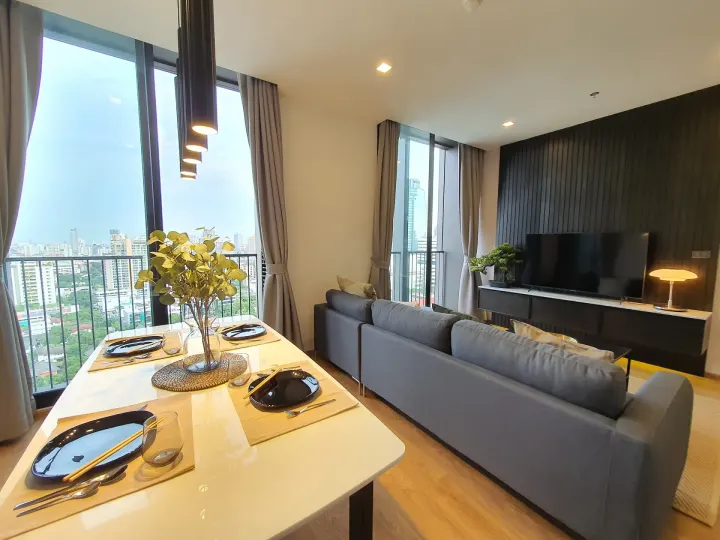 Property photos for Noble BE 33