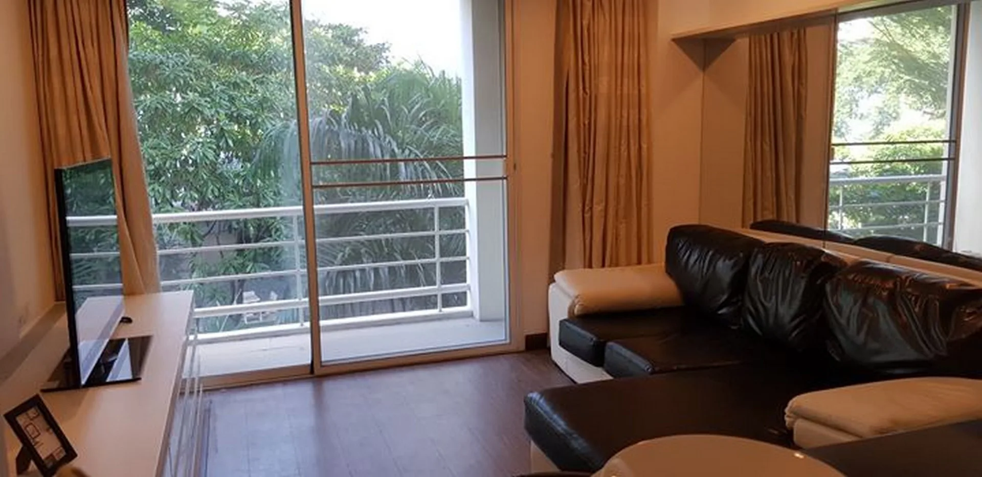 Property photos for The Amethyst Sukhumvit 39