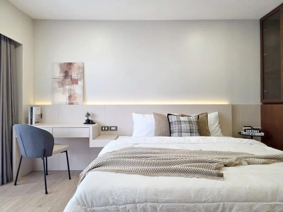 Property photos for Sathorn Park Place