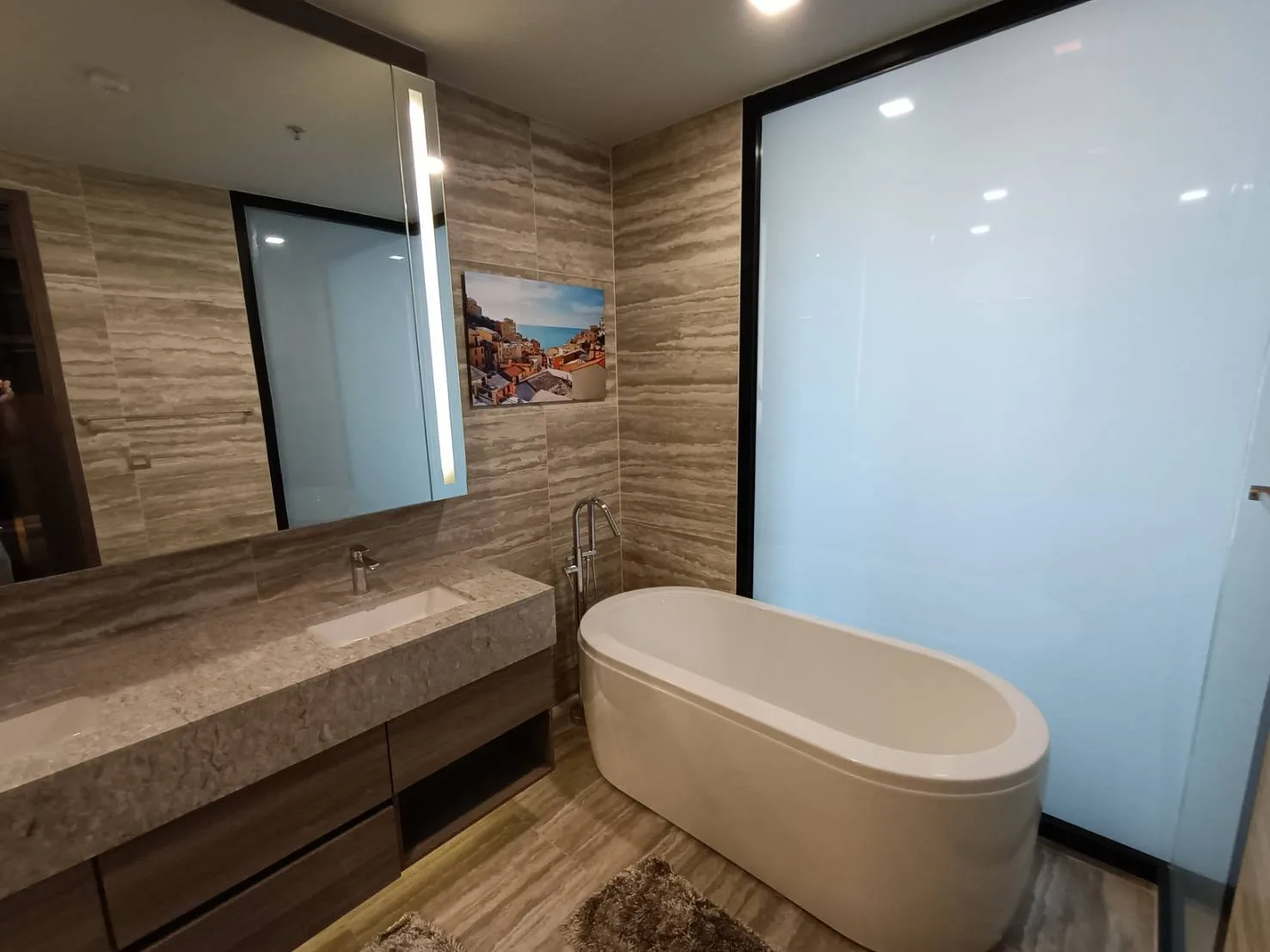 Property photos for Celes Asoke