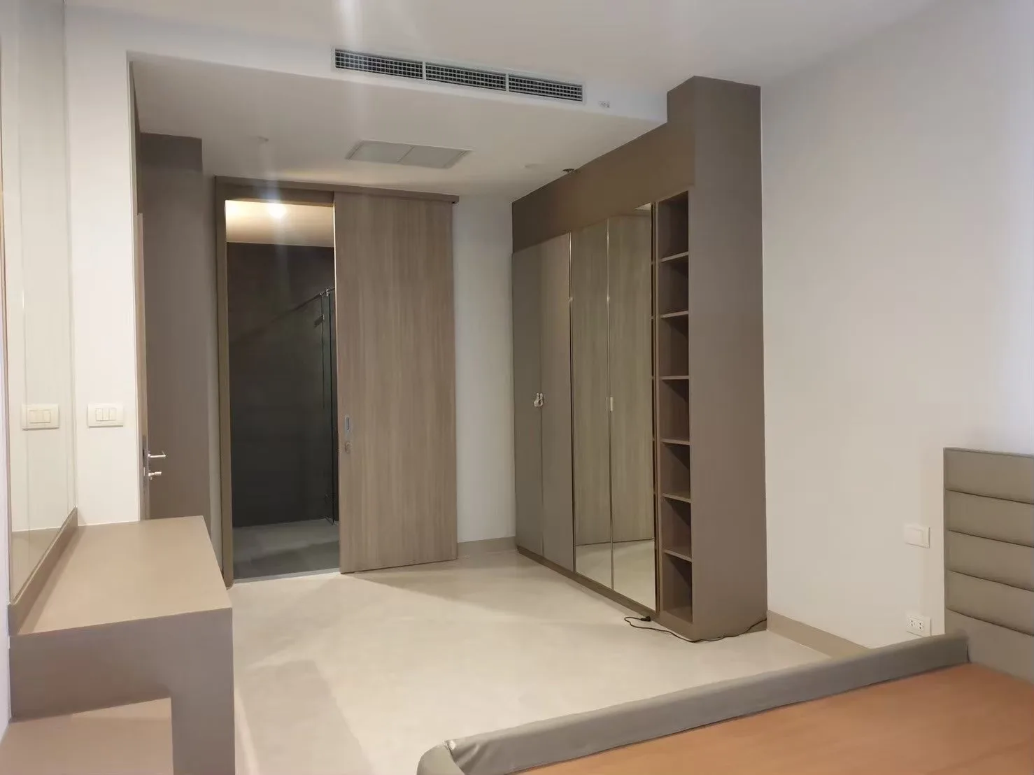 Property photos for Noble Ploenchit