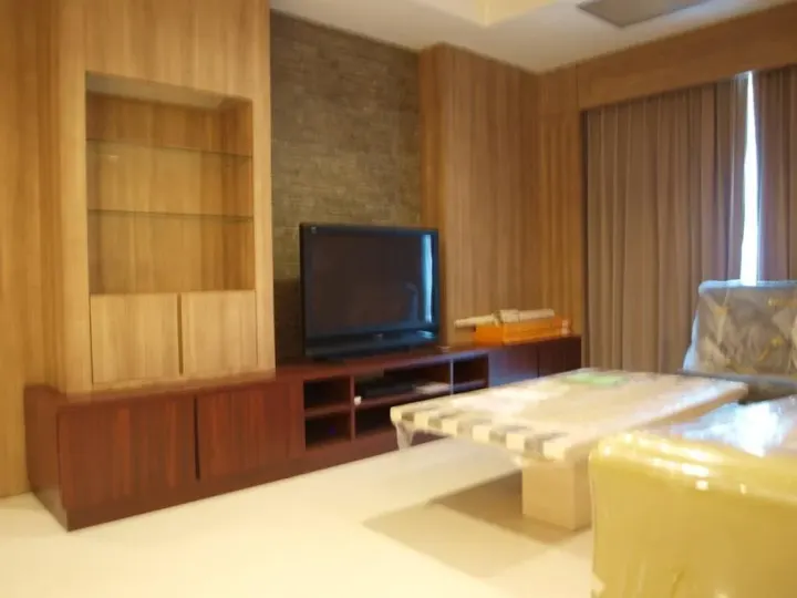 Property photos for The Rajdamri