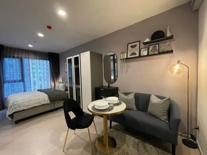 Property photos for Life Asoke Hype