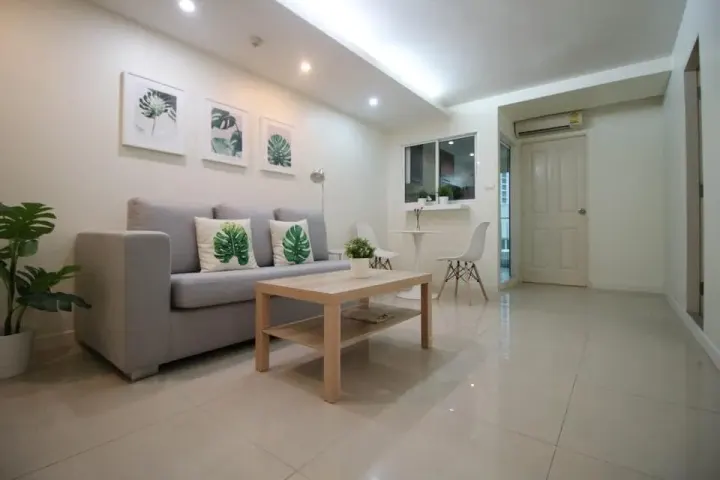 Property photos for Zenith Place  Sukhumvit 71