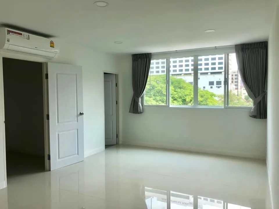 Property photos for The Natural Place ??? Sukhumvit 31