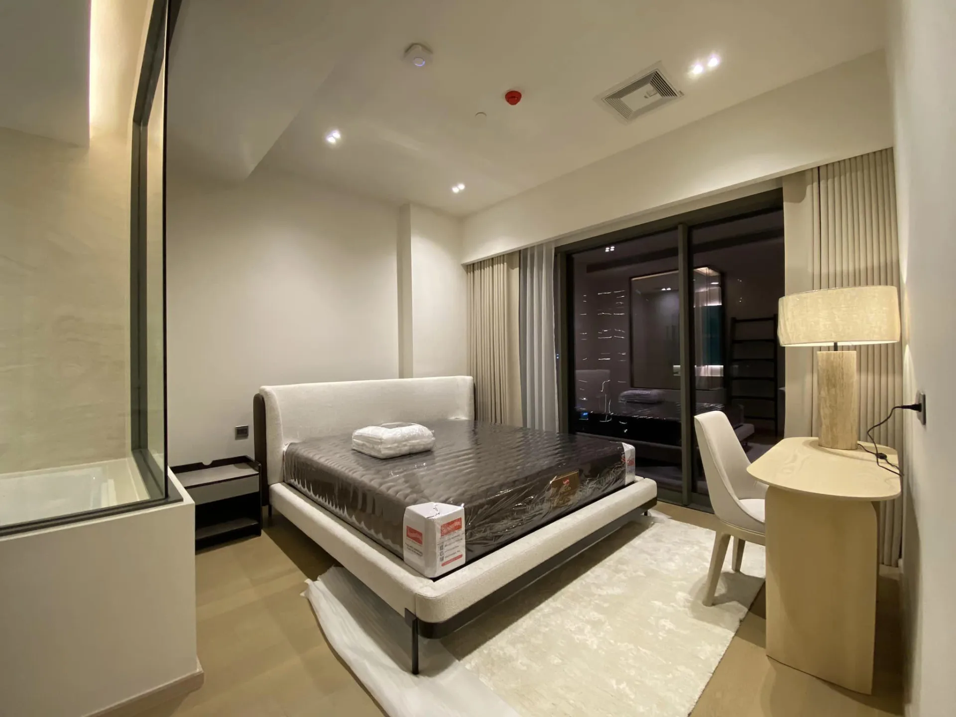 Property photos for The Strand Thonglor