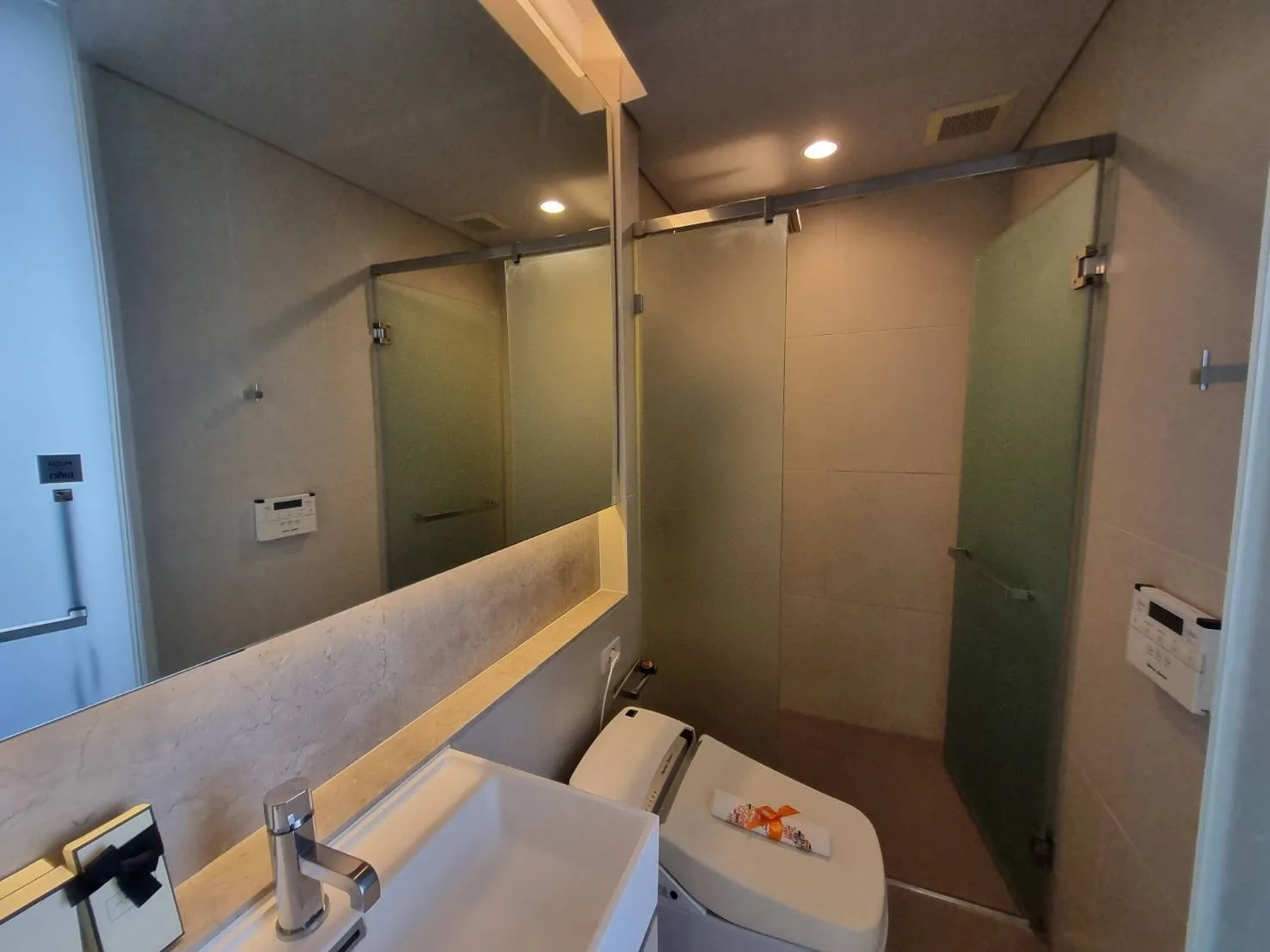 Property photos for The Lumpini 24