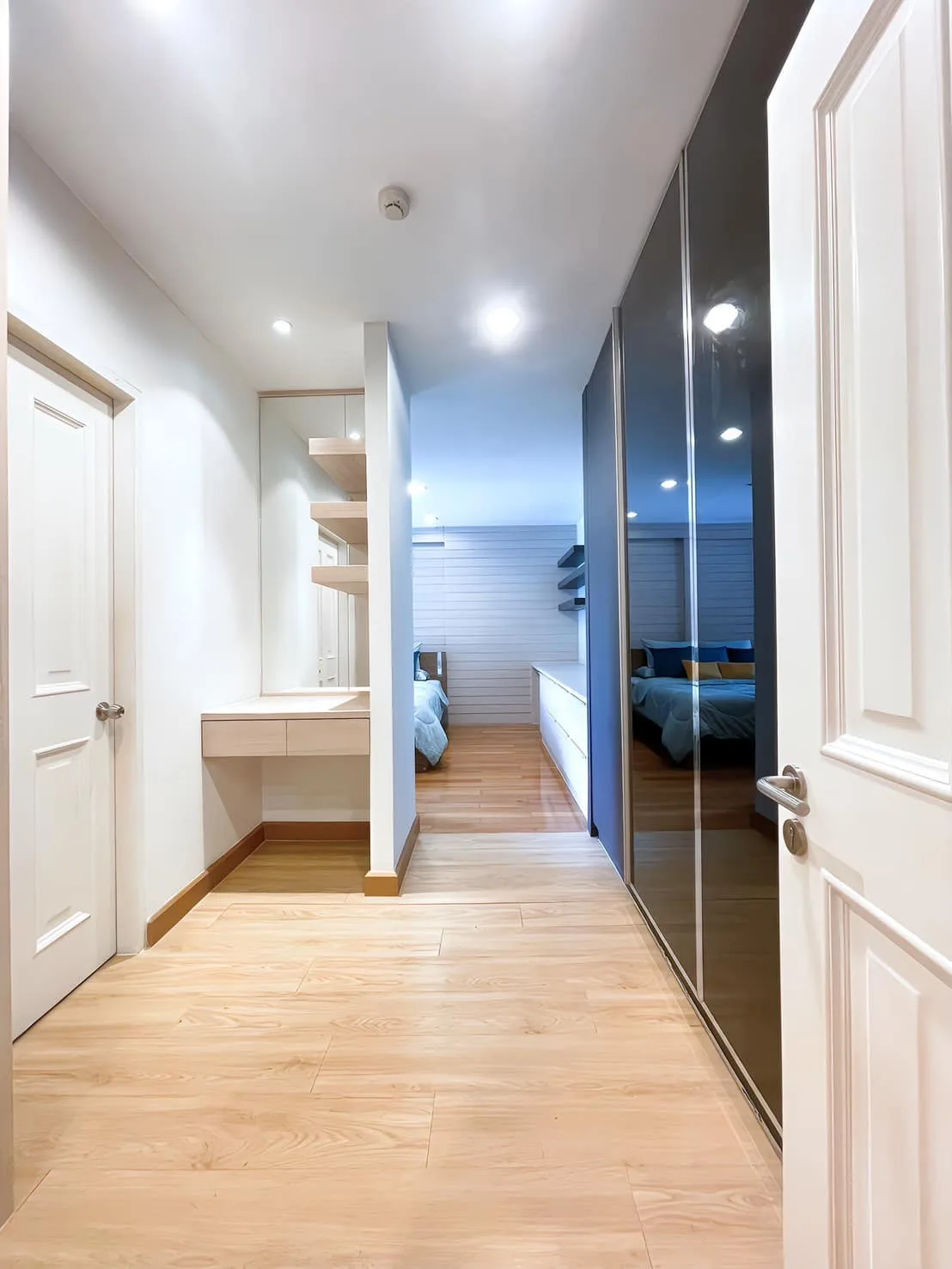 Property photos for The Rise Sukhumvit 39