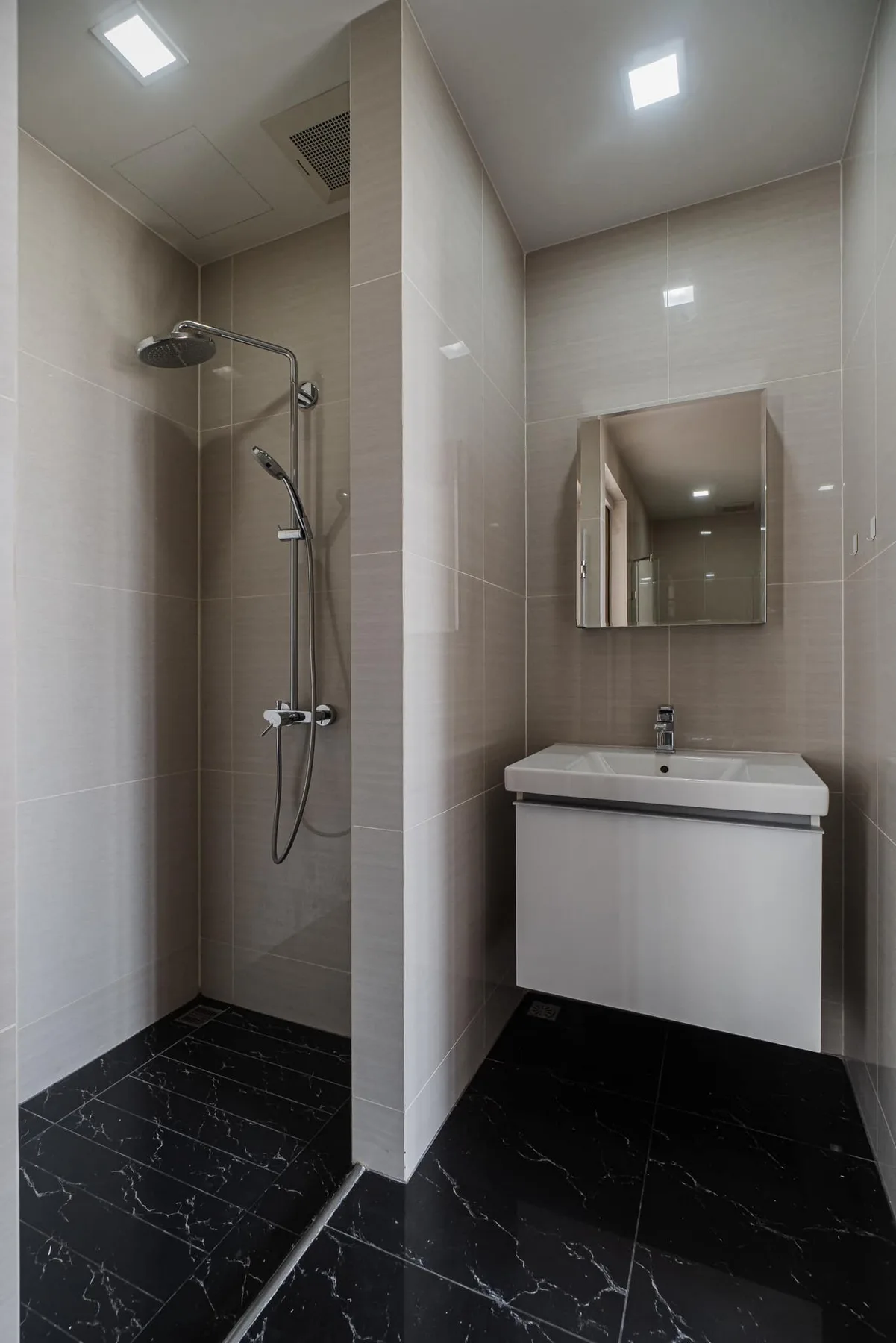 Property photos for Park Origin Phromphong