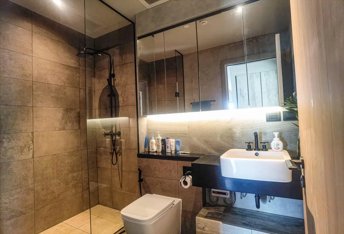 Property photos for The Lofts Asoke