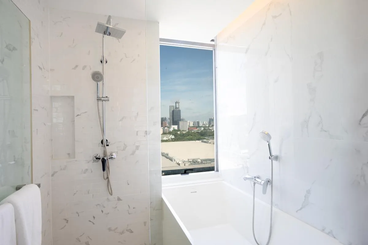 Property photos for Siamese Exclusive Queens